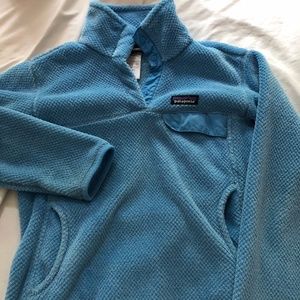 Blue Patagonia fleece pullover